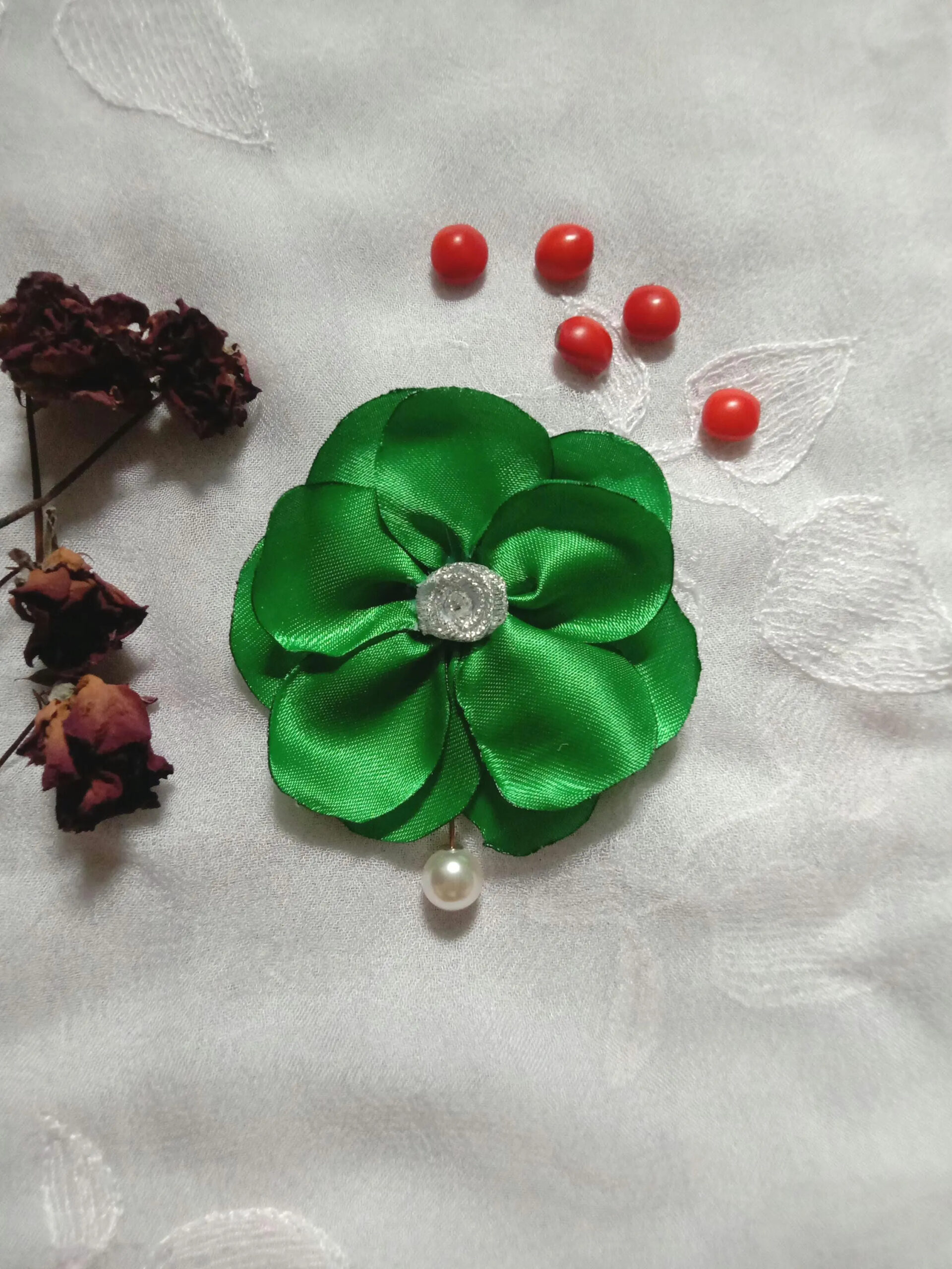 green flower_2