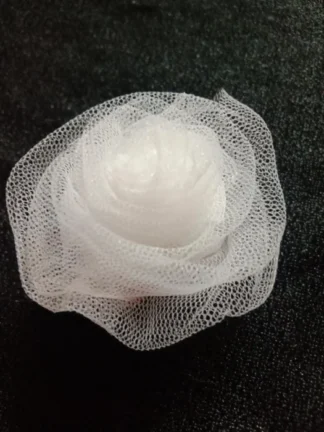Handgemachte Tulle Blume: Weiße Rose (R9)